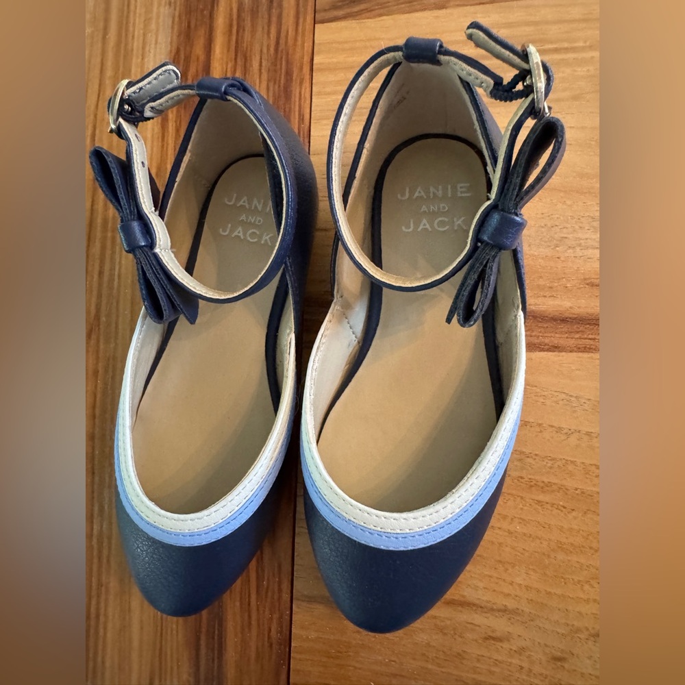 NWOT Janie and Jack Bow Strap Ballet Flat Toddler Size 8 - Picture 2 of 3